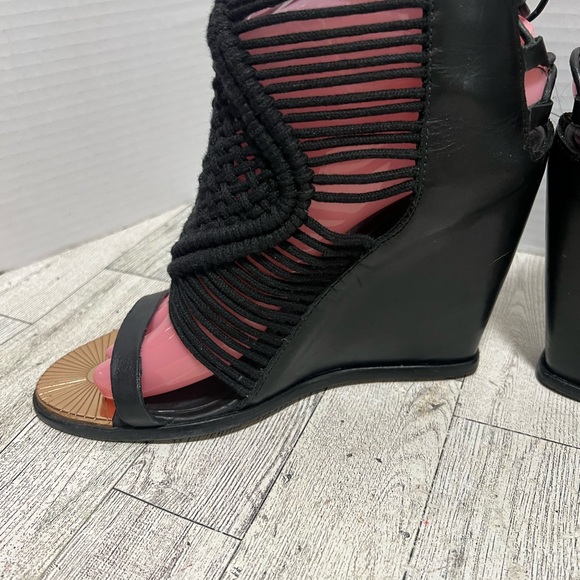 Ivy Kirzhner Mykonos Macrame Rope Sandals black wedge size 8 - Picture 6 of 15